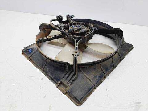 Foto 3ª: Electroventilador Aire Acondicionado Mazda 3 BERLINA 73CV 54KW [BP] (1996)