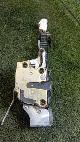 Foto 2ª: Cerradura Puerta Trasera Derecha Toyota 4 Runner 3.0 T DIESEL (1993)