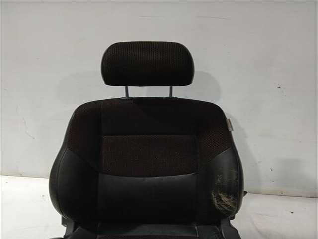 Foto 2ª: Asiento Delantero Izquierdo Hyundai i30 1.6 CRDI 90CV 66KW [D4FB] (2010)