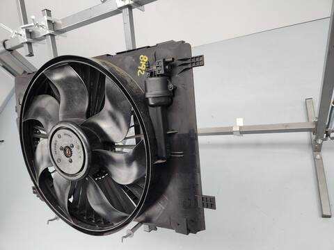 Foto 4ª: Electroventilador Mercedes Clase C 160 C 220 CDI 204.008) BERLINA 170CV 125KW [651911] (2010)