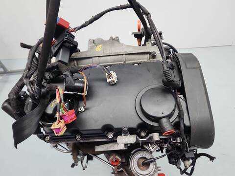 Foto 1ª: Motor Completo Audi A4 2.0 TDI 16V 103KW) BERLINA 140CV [BLB] (2005)