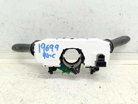 Foto 4ª: Mando Luces Nissan Qashqai N-STYLE 116CV 85KW [K9K] (2020)