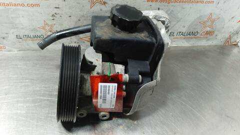 Foto 2ª: Bomba de Direccion Mercedes Clase C 160 180 COMPRESSOR 203.046) BERLINA 143CV 105KW [M271946] (2004)