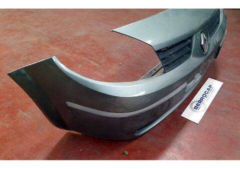 Foto 3ª: Paragolpes Delantero Renault Scenic 1.5 DCI DIESEL 106CV [D/ K9K P7] (2003)