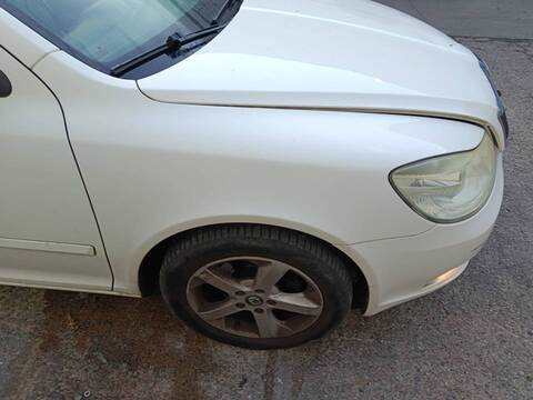 Foto 1ª: Aleta Delantera Derecha Skoda Octavia CAY (2011)