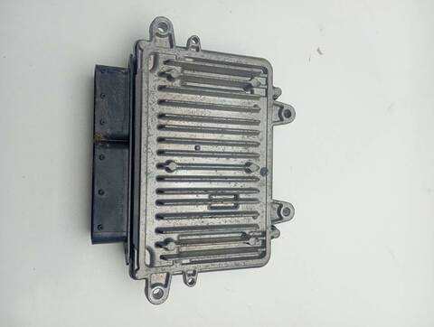 Foto 2ª: Centralita Motor ECU Mercedes Clase B 150 2.0 CDI CAT 140CV 103KW [OM640941] (2009)