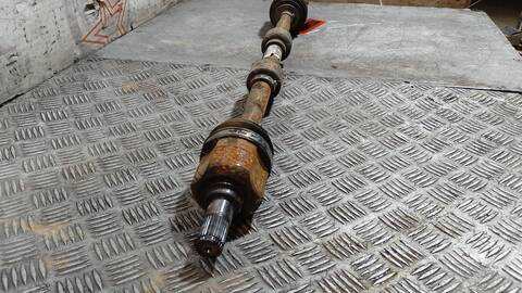 Foto 3ª: Transmision Delantera Derecha Kia Carens BUSINESS 116CV 85KW [D4FD] (2018)