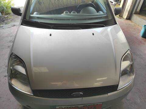 Foto 1ª: Capot Ford Fiesta FXJA (2005)