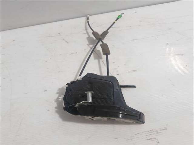 Cerradura Puerta Trasera Izquierda Toyota Yaris 1.5 HYBRID MXPH11) 92CV