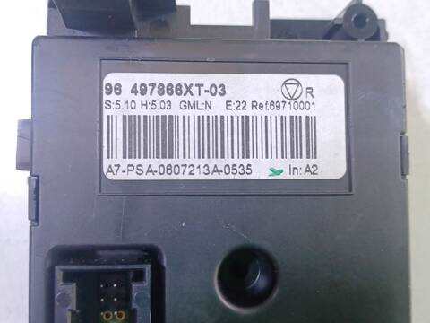 Foto 3ª: Mando Climatizador Peugeot 207 1.6 HDI FAP CAT 9HZ - DV6TED4) 109CV 80KW [9HZ (DV6TED4)] (2006)