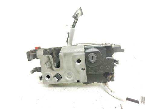 Foto 4ª: Cerradura Puerta Trasera Izquierda Peugeot 208 STYLE 82CV 60KW [HM01] (2016)