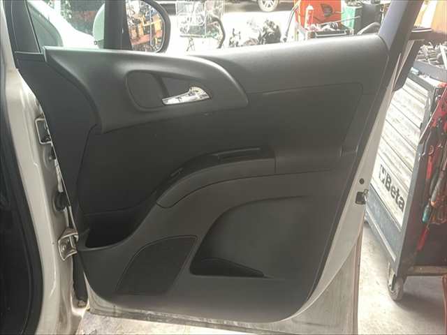 Foto 2ª: Cerradura Puerta Delantera Derecha Opel Meriva 1.6 CTDI [B16DTL] (2014)