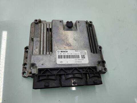 Centralita Motor ECU Renault Trafic AUTHENTIQUE 121CV