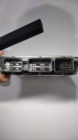Foto 3ª: Centralita Motor ECU Citroen C4 1.6 D [9HX] (2009)