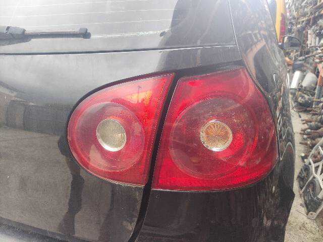 Piloto Trasero Derecho Volkswagen Golf 2.0 TDI GOLF V
