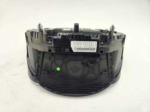 Foto 4ª: Cuadro de Instrumentos Mercedes Clase C 160 C 350 T E 205.247) 279CV FAMILIAR [274920] (2015)