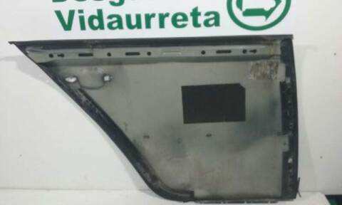 Foto 3ª: Puerta Trasera Izquierda Volkswagen Golf 1.9 TDI BERLINA 105CV 77KW [BKC] (2004)