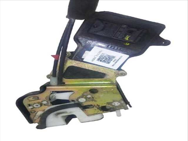 Foto 3ª: Cerradura Puerta Trasera Izquierda Mazda 6 2.0 DI GG14) 136CV (2002)