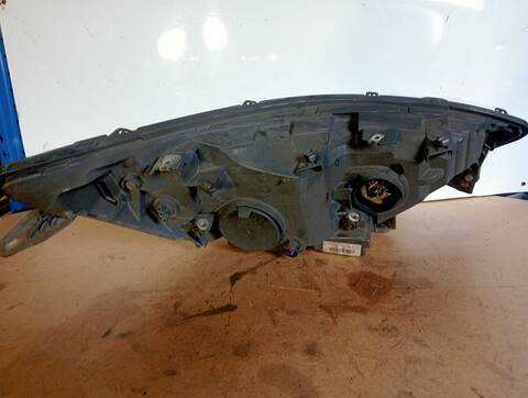 Foto 3ª: Faro Izquierdo Iveco Daily FG 33 S ... V BATALLA 3000 126CV [F1CFL411WE] (2014)