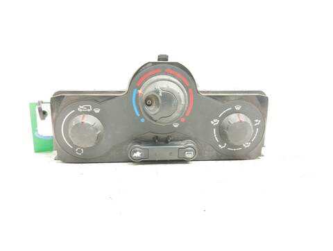 Mando Calefacción A. A. Renault Kangoo EXPRESSION 90CV 66KW