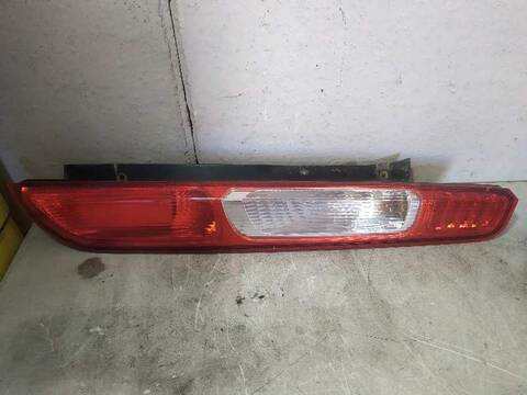 Piloto Trasero Derecho Ford Focus HWDA BERLINA