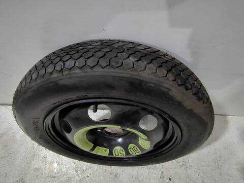 Foto 3ª: Neumatico Citroen C4 1.6 HDI 109CV [9HY (DV6TED4) 9HZ (DV6TED4)] (2006)