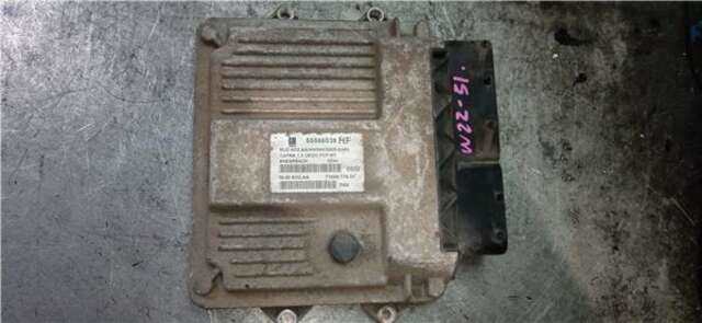 Foto 2ª: Centralita Motor ECU Opel Astra 1.3 NAVI [1.3 LTR. - 66 KW 16V CDTI CAT (Z 13 DTH - L4I)] [Z 13 DTH L4I]