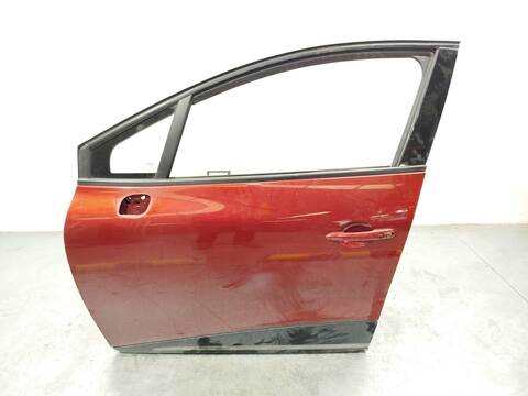 Foto 3ª: Puerta Delantera Izquierda Renault Clio 0.9 TCE 90 90CV 66KW [H4B408] (2017)