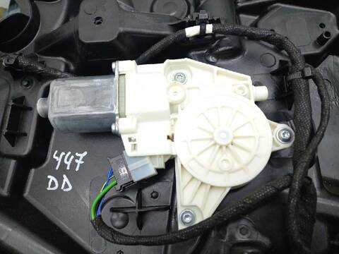 Foto 3ª: Elevalunas Eléctrico Delantero Derecho Mercedes Vito 114/116 CDI 119 CDI/BT 4MATIC LANG 447.703) 163CV 120KW (2014)
