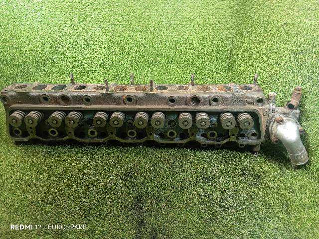 Foto 4ª: Culata Nissan Patrol 3.3 D SD33 5P (1989)