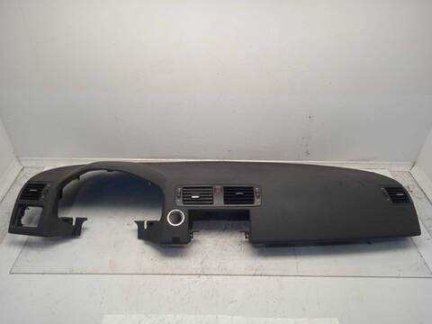 Salpicadero Volvo C70 2.4 CAT 140CV 103KW