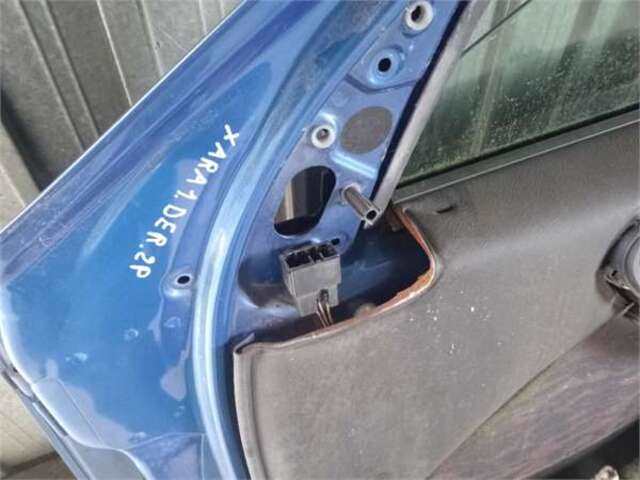 Foto 2ª: Puerta Delantera Derecha Citroen Xsara 2.0 HDI VTS (66KW) [2.0 LTR. - 66 KW HDI CAT (RHY - DW10TD)]