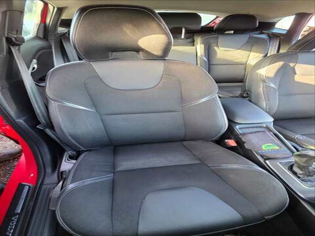 Foto 1ª: Asiento Delantero Derecho Volvo V40 KINETIC 150CV 110KW (2012)