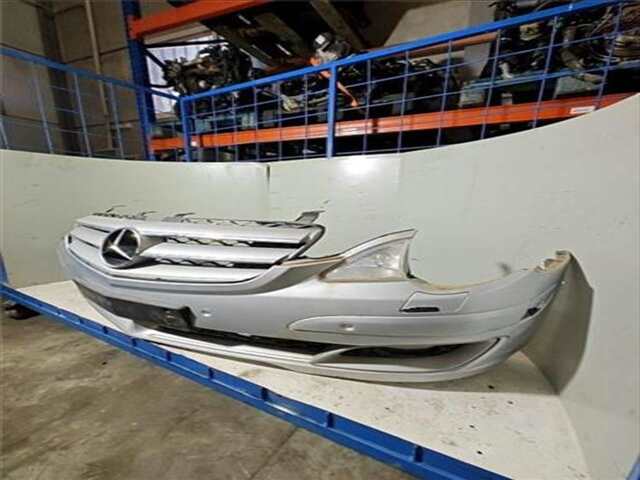 Foto 3ª: Paragolpes Delantero Mercedes Clase R 280 5.0 R 500 L 4MATIC (251.175) [5.0 LTR. - 225 KW V8 24V CAT] [113971]