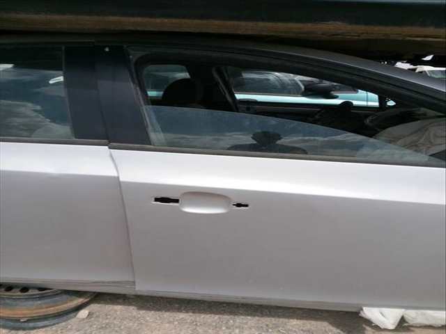 Foto 4ª: Puerta Delantera Derecha Chevrolet Cruze LS 150CV 110KW [Z20S1] (2009)