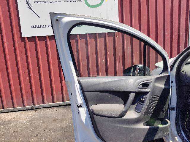 Foto 2ª: Puerta Delantera Izquierda Citroen C3 1.4 HDI II COMERCIAL [8H01] (2014)