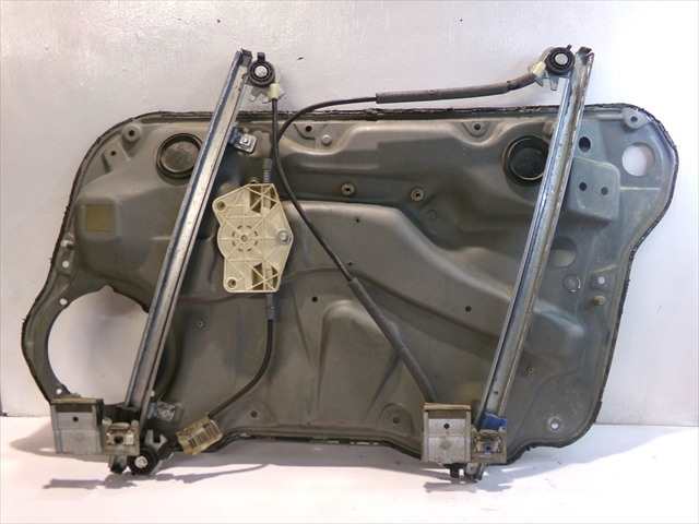 Foto 3ª: Elevalunas Eléctrico Delantero Izquierdo Volkswagen Golf 1.9 TDI SERIE 4,1998-2004 [AHF] (2000)