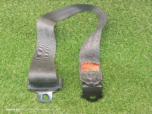 Foto 1ª: Cinturón Trasero Central Mitsubishi L200 2.5 D 4P CAJA ABIERTA [4D56] (1999)