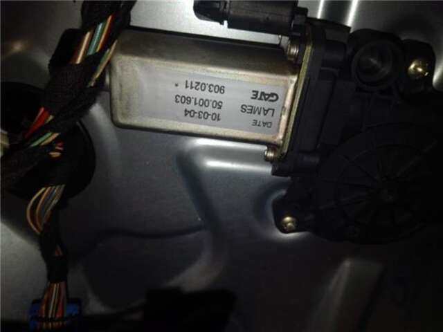 Foto 2ª: Elevalunas Eléctrico Delantero Derecho Fiat Stilo 1.9 JTD (192_XE1A) [192 A1.000]