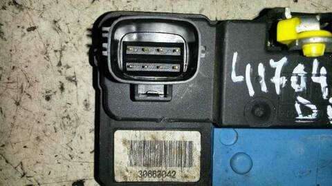 Foto 3ª: Cerradura Puerta Delantera Derecha Volvo S60 2.4 DIESEL CAT BERLINA 163CV 120KW [D5244T] (2005)