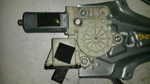 Foto 2ª: Elevalunas Eléctrico Delantero Derecho Opel Vectra BERLINA 100CV 74KW (2002)