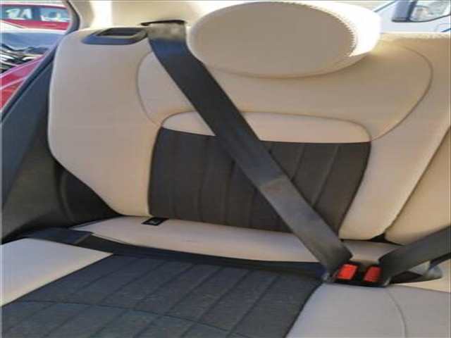 Cinturón Trasero Derecho Fiat 500 1.4 334AXC1B 334AXC11) 140CV 103KW