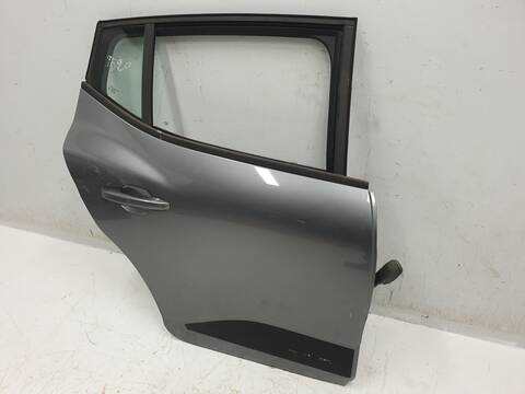 Foto 2ª: Puerta Trasera Derecha Dacia Sandero STEPWAY EXTREME GO (2022)