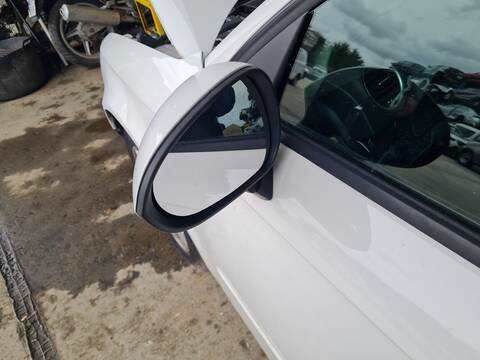 Foto 2ª: Retrovisor Izquierdo Seat Exeo ERENCE BERLINA 120CV 88KW [CDHA] (2011)