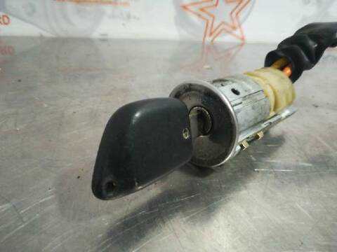 Foto 3ª: Antirrobo Peugeot 306 XS BERLINA 90CV 66KW [RHY] (1999)