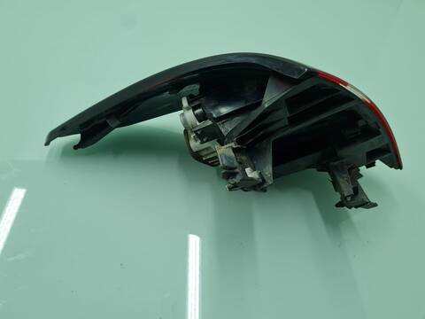 Foto 3ª: Piloto Trasero Derecho Citroen C4 BUSINESS CLASS PICASSO 112CV 82KW [9HRDV6C] (2012)