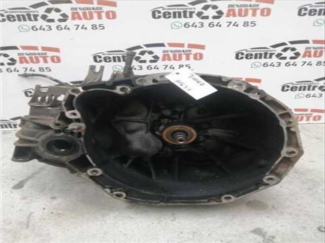 Foto 2ª: Caja Cambios Renault Megane 1.9 CONFORT DYNAMIQUE [1 9 LTR. - 96 KW DCI DIESEL FAP] BERLINA 131CV II BERLINA 5P 10.2002 )