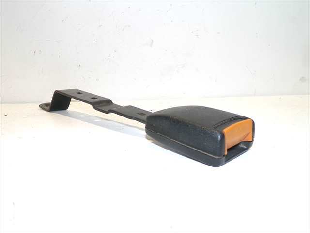 Foto 1ª: Cinturón Delantero Derecho Volkswagen Golf 1.6 G SERIE 3 ,1992-1998 [ABU] (1993)