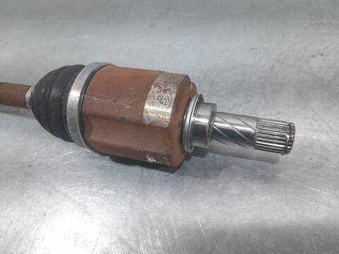 Foto 3ª: Transmision Delantera Izquierda Renault Captur TCE 140 HFN0) 140CV 103KW [H5H490] (2022)