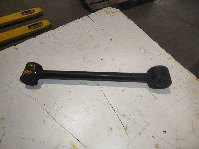 Brazo Suspension Trasero Izquierdo Mitsubishi Montero 1.8 GDI IO PININ